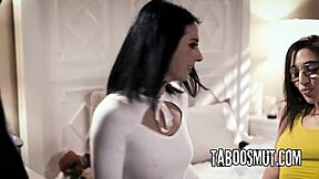 Stepbrother Threesomes Two Sluts Then Fucks Stepsister Hard