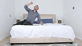 Stepbrother Pounds Horny Teen In Hot Shower