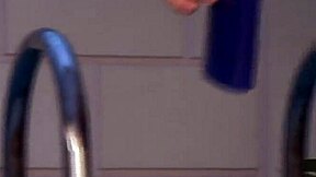 jasmine teases boyfriend into worshipping her pretty feet first