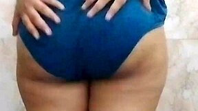 big boobs girlfriend fingers herself hard in bathroom hd