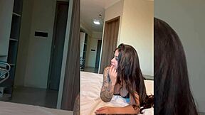 negão, fuck me doggy and choke while i moan loud?