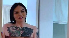 Chubby BBW Model Tries First Erotic Fuck Date with German User