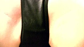 hey babysitter sneaks face sitting fun while parents away