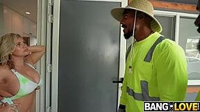 sunbathing seduction turns into facial cumshot threesome with gardeners