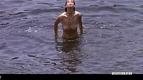 leticia brédice bares big tits in almejas mejillones 2000 nude scenes 😍🍒