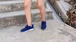 found my sweet schoolgirl neighbor on way home she invites me over we end up fucking her big ass hard 😍🍑🔥