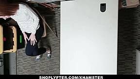 lp officer railing shoplifting teen in office?? 😏🍑🔥
