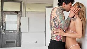 WATCH SUMMER VIXEN GET POUNDED ROUGH IN THIS DEEPLUSH SEX TAPE!