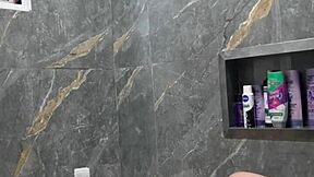 Taking my first bath in new tub thanks to you punheteiros loves poolside shake