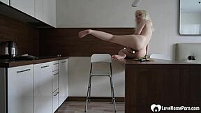 wakin up horny fingering my blonde pussy kitchen solo orgasm homemade