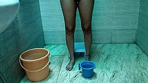 Indian Village Girl's Tight Pussy Creampied in Outdoor Bath