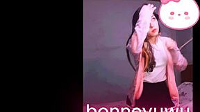 hey bonneyuwu shake that petite argentinian ass in skirt while masturbating