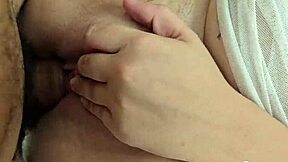 fudendo a buceta rosada e apertada da filhinha de 18 da vizinha gostosa pov