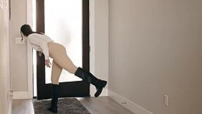 Horny Ritchie Blue Rides Sinn Sage's Big Ass Face in Lesbian Pussy Lick Fest