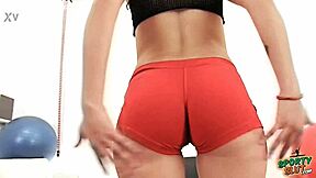 round ass teen works out in tight lycra shorts showing cameltoe