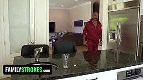 Hard Familystrokes Training: Riley Jean, Gal Ritchie & Charles Dera Pound