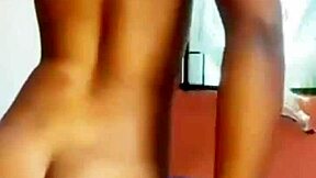 damn blessing ochanya jonah stuffs that skipping rope deep in her squirting hairy pussy machine style