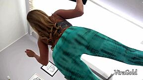 skinny stepsis deepthroats cock swallows facial cumshot