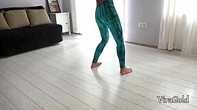 skinny stepsis deepthroats cock swallows facial cumshot