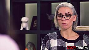 Big tits counselor Kenzie Taylor fucks lesbian couple