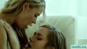 summer vixen and rory knox lick pussies in hot 69 session