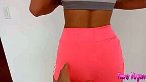 hermosa latina 18yo ama verga enorme de padrastro en su culo... le fascina ser maltratada duro!