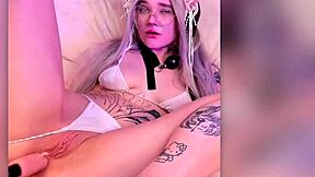 sexy blonde in costume deepthroats slow then takes anal machine pounding till she squirts hard 💦😈🔥