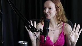 veja essa safadeza na entrevista com debora esteves... putaria total!