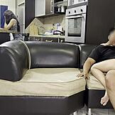 美丽侄女被叔叔在绝望代表面前猛烈操