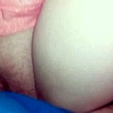 Remaja berbulu 18+ faraj menitis air mani empat kali dengan creampie besar