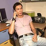 Fremder fickt luxuriöse Teen hart! Rauhe Action mit junger Freundin in wilder Szene!