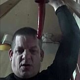 مخنث ثنائي الجنس مارك رايت يشتهي الزب ويعرض جانبه البري