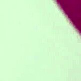 نوم مفاجئ يتحول إلى جنوني في بيت أفضل صديق مع مفاجآت غير متوقعة.