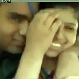 Dua pasangan bercinta mesra di pondok terpencil