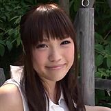 Juri Sato uživa senzualno jebanje na otvorenom u parku