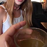 De quatro no doggystyle, loira safada 18+ Laney Grey cavalga pau do padrasto para gozar na cara 😍