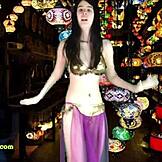 İstanbul'da Alexandria Wu ile seksi göbek dansı.