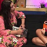 hey, θέλεις να μιλήσουμε βρώμικα με τη gabriella manhães, τη ζεστή νέα αναλική σταρ;