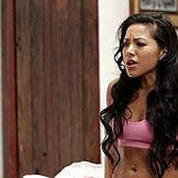 Latina Petite Dientot Dalam Oleh Ayah Tiri Horny dalam Twist Erotis