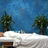 귀여운 18살 동양 18+ 여자, 미끄러운 누루 마사지에서 유혹하다