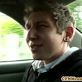 Sophia Lomelis dominerer pikken med blowjob og facial