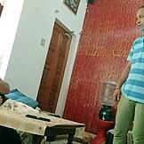 V indickej dedine prosí, nejebaj ma počas intenzívneho sexu