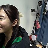 日本人美女がハードコアの精液まみれ胸アクション