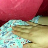 デシの義姉がTVタイム中に私をガイド