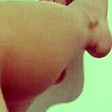 Remaja 18+ brunette membungkuk buat anal sebelum doggy pounding.