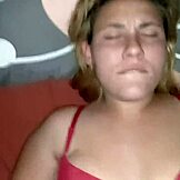 Ανοίγω τα Πόδια της Γυναίκας μου και Απολαμβάνω το Πρόσωπο της Ηδονής