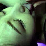 Část 1: Divoká japonská holka s přirozenými prsy předvádí skvělé dovednosti v cucání v hardcore akci