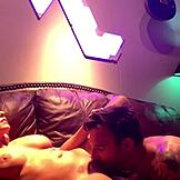 ブロンドのホッティーChristie StevensがAlex Legendにマンコを伸ばされて騎乗位