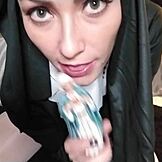 Adalynnx - Nonne bliver vild med anal squirting sjov!