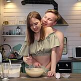 Selvaggio con teen russa 18+ che mi cavalca fino a esplodere